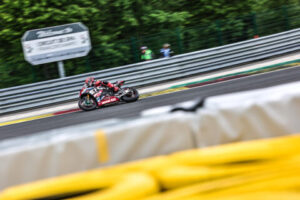 8H Spa