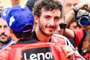 MotoGP VIDEO Davide Tardozzi : « Ducati doit quelque chose à Pecco Bagnaia »