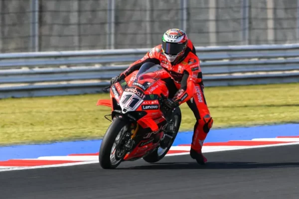 WSBK Superbike Misano Superpole : Nicolo Bulega remporte la septième et bat le record mais ne partira pas en pole !