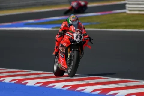WSBK Superbike Misano FP2 : Nicolo Bulega prend l'avantage, Toprak Razgatlioglu fait moins peur