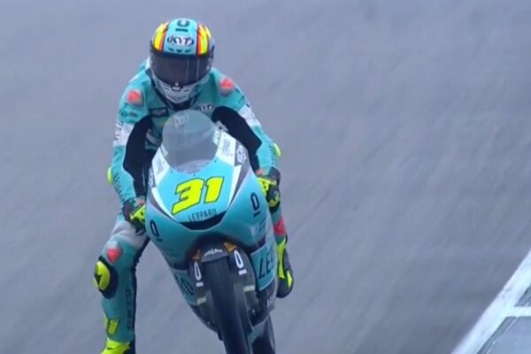Moto3 Allemagne FP2 : Adrian Fernandez le plus rapide sur le mouillé !