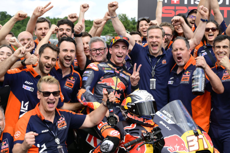 KTM