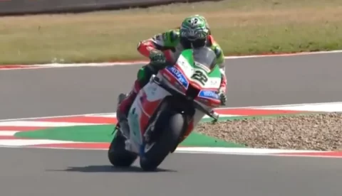 WSBK Superbike Donington FP1 : Souvenirs de Bimota, Alex Lowes s'en charge !
