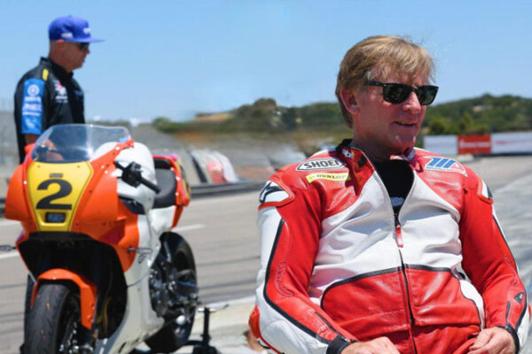 Une Yamaha XSR900 GP customisée pour honorer Wayne Rainey à Laguna Seca