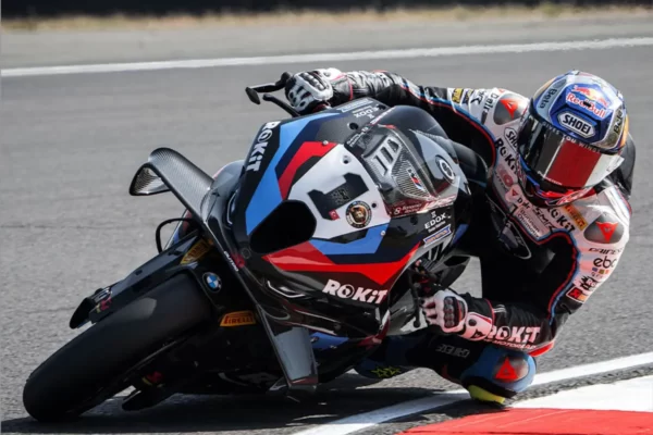 WSBK Superbike Donington Course Superpole : Quel Sprint ! Toprak Razgatlioglu se moque de tout...