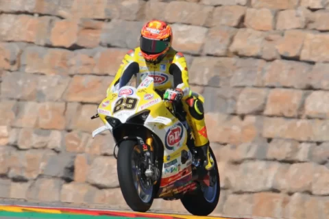 WSBK Superbike Aragon FP3 : Andrea Iannone au top, le garçon est toujours aussi fort !