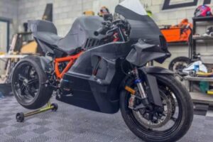 KTM