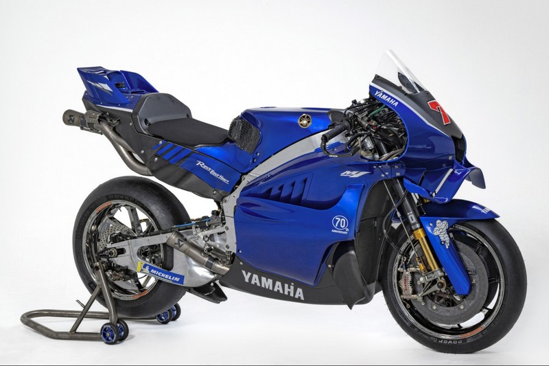 Yamaha M1 V4