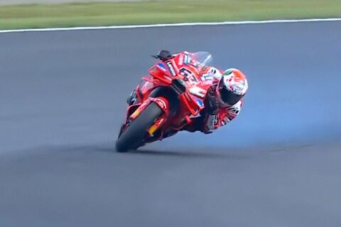 MotoGP, Indonésie, Marco Bezzecchi revient sur la Ducati fumante de Bagnaia au Japon : "c’était très étrange et surprenant en termes de sécurité"