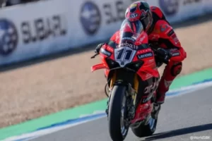 WSBK Superbike Estoril FP2 : Bulega ne s'incline pas, Toprak devra transpirer !
