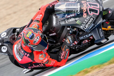 Superbike Test Jerez J1 : Nicolo Bulega se sent déjà seul...