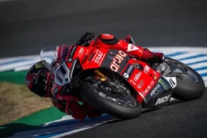 Superbike Jerez Course-1 : Super Bulega est impitoyable, Toprak Razgatlioglu devra encore attendre pour célébrer !