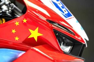 WSS, Supersport Valentin Debise, le maillon fort : Evan Bros Racing et ZXMoto veulent secouer la hiérarchie du Supersport 2025