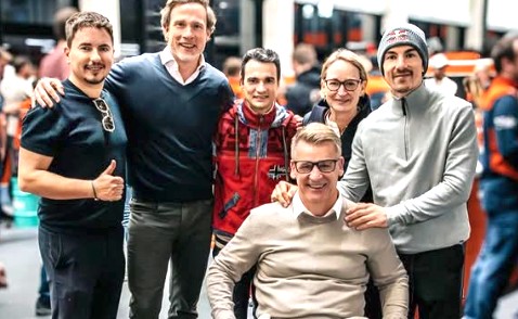 MotoGP, Jorge Lorenzo a inspecté l’employeur de son pilote Viñales à Mattighofen, verdict ? : "une équipe organisée, avec un esprit de gagnant"