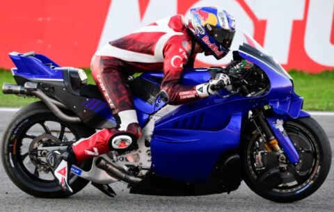 MotoGP, Yamaha 2026, le grand &eacute;cart : Razgatlioglu d&eacute;couvre, Quartararo exasp&egrave;re