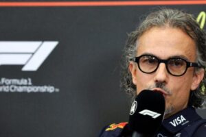 F1 : Crash d&rsquo;Hadjar, les essais de Red Bull au bord de l&rsquo;arr&ecirc;t ?