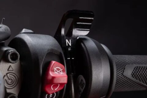 Street, Ducati Racing Gearbox (DRG) et Neutral Lock : la bo&icirc;te de vitesses MotoGP qui arrive sur route&hellip; et qui pourrait r&eacute;volutionner la conduite sportive