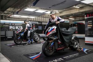 Superbike 2026 : Alerte, BMW change ses plans, annule Portim&atilde;o et se pr&eacute;sente en ligne !