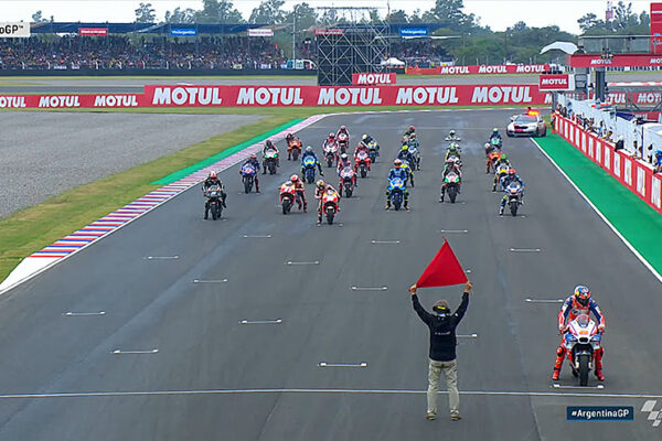 MotoGP, Breaking News : Les red&eacute;marrage &agrave; la poussette, c'est fini !