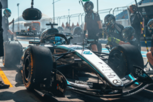 F1 : Essais Barhe&iuml;n J2 : Antonelli s'impose, McLaren reine de l'endurance