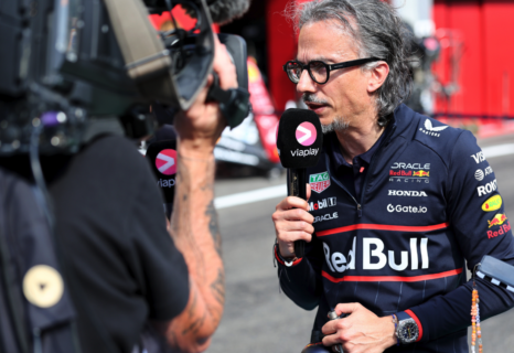 F1 : Red Bull refuse l'&eacute;tiquette de favori : Laurent Mekies r&eacute;pond &agrave; Toto Wolff et temp&egrave;re l'euphorie