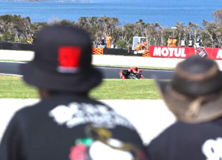 MotoGP, Phillip Island sacrifi&eacute; sur l'autel de la bureaucratie : Viegas, Pr&eacute;sident de la FIM, vide son sac et accuse les promoteurs locaux