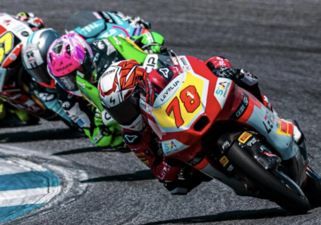 Moto3 Br&eacute;sil Qualifications : Joel Esteban arrache la pole d'une s&eacute;ance interrompue