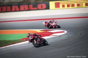 Superbike, Portim&atilde;o, Course 2 : Nicolo Bulega invincible ! Nouveau podium pour Oliveira et BMW.