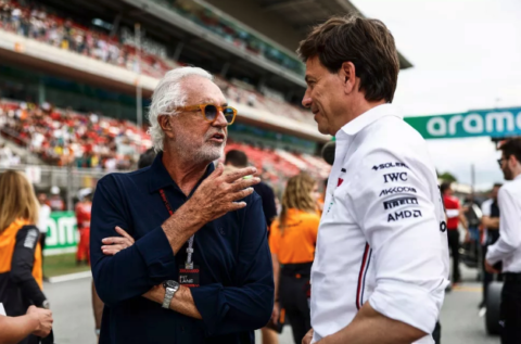 F1 &ndash; Alpine sous pression : Mercedes en embuscade, un tournant explosif fix&eacute; en septembre