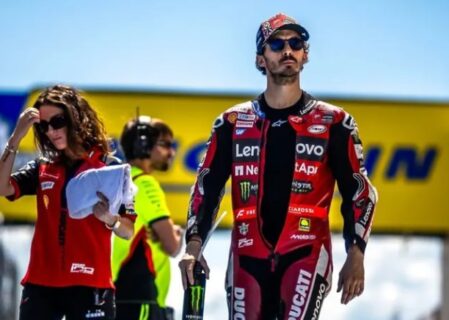 MotoGP - Bagnaia a d&eacute;j&agrave; quitt&eacute; Ducati dans sa t&ecirc;te : le corps parle, le regard trahit&hellip; et Aprilia attend son heure