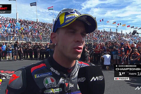 MotoGP, Hongrie, Sprint : Marco Bezzecchi (Aprilia/3) "&Agrave; chaud"
