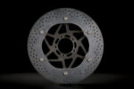 BREAKING NEWS 2027 : Le Superbike passe aux freins Brembo carbone-céramique Hyction ™ !