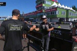 MotoGP, Brno, Parade LIVE : La charrette version tchèque !