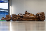 F1 - INCROYABLE ! Une Formule 1 grandeur nature… entièrement en chocolat : KitKat frappe un grand coup