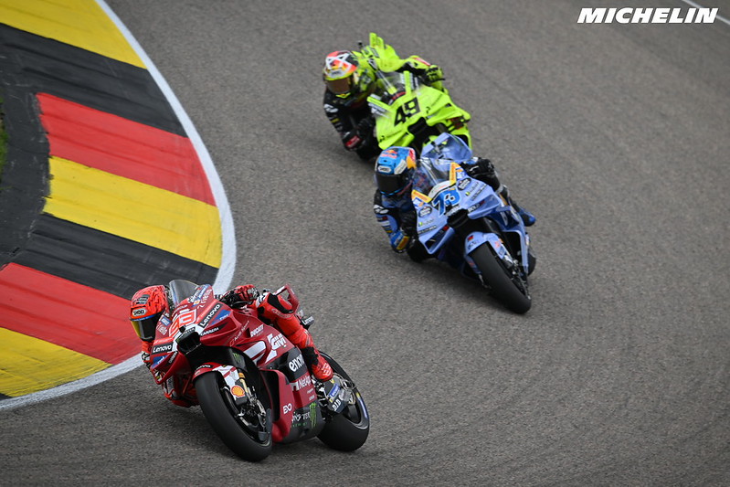 grille MotoGP