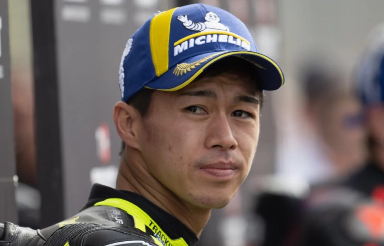 Ai Ogura 