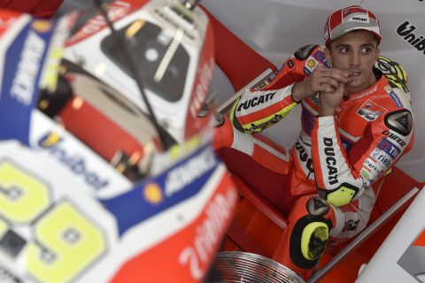 Argentina, MotoGP: Andrea Iannone penalizado no grid em Austin e na contagem de pontos.