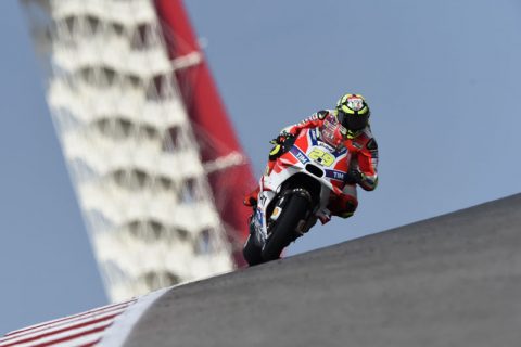 Austin, MotoGP, WU: Iannone aceita o desafio, Lorenzo baixa a guarda.