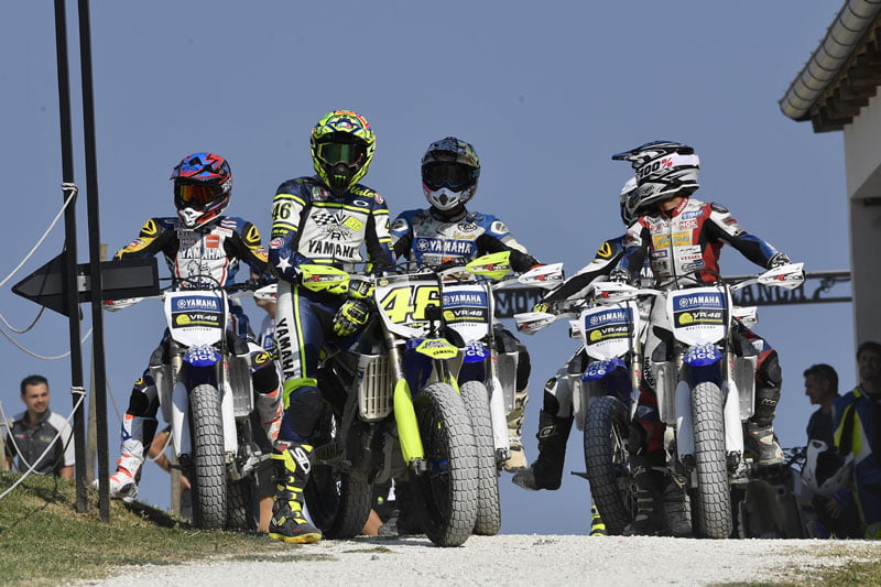 Première course sous les yeux du Docteur pour les pilotes du Yamaha VR46 Master Camp